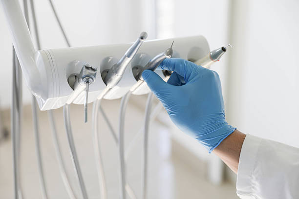 Professional Emergency Dentist technician working in Union County County, IA